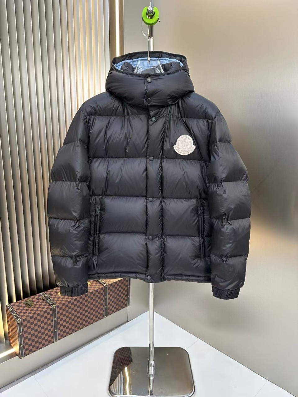 ****MONCLER]  몽클레어*** 남성 패딩(최상급 고퀄)