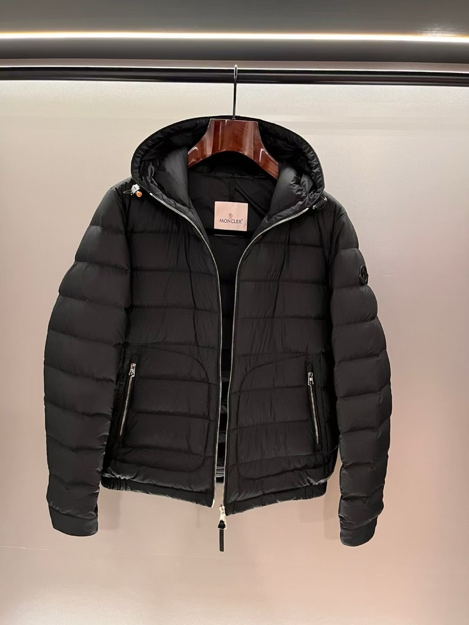 MONCLER]  몽클레어** 남성 패딩(최상급 고퀄)