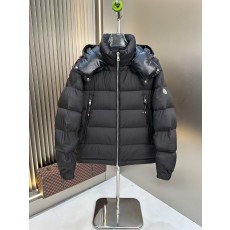 ****MONCLER]  몽클레어***