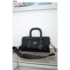 프라다 [PRADA] 수입고급 Prada Re-Edition 1978 medium top-handle bag *