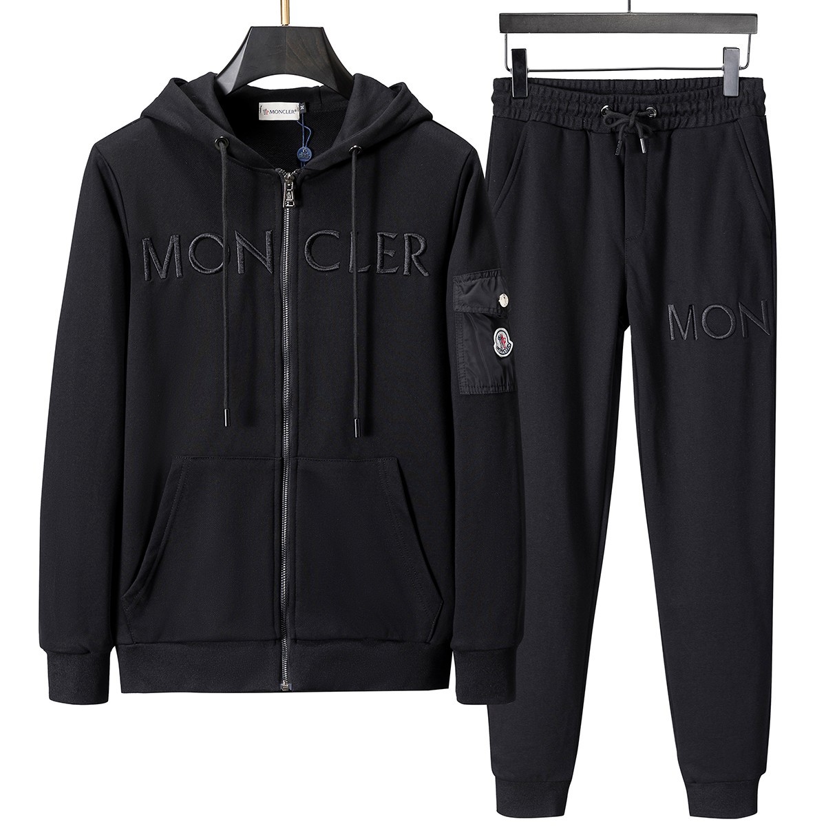 몽클레어 [MONCLER] 수입고급  후드집업 스트링 조거 set 신상*